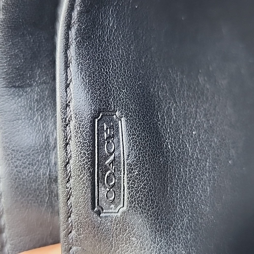 Coach Legacy Black Leather Turnlock Wristlet Wallet - Picture 7 of 8